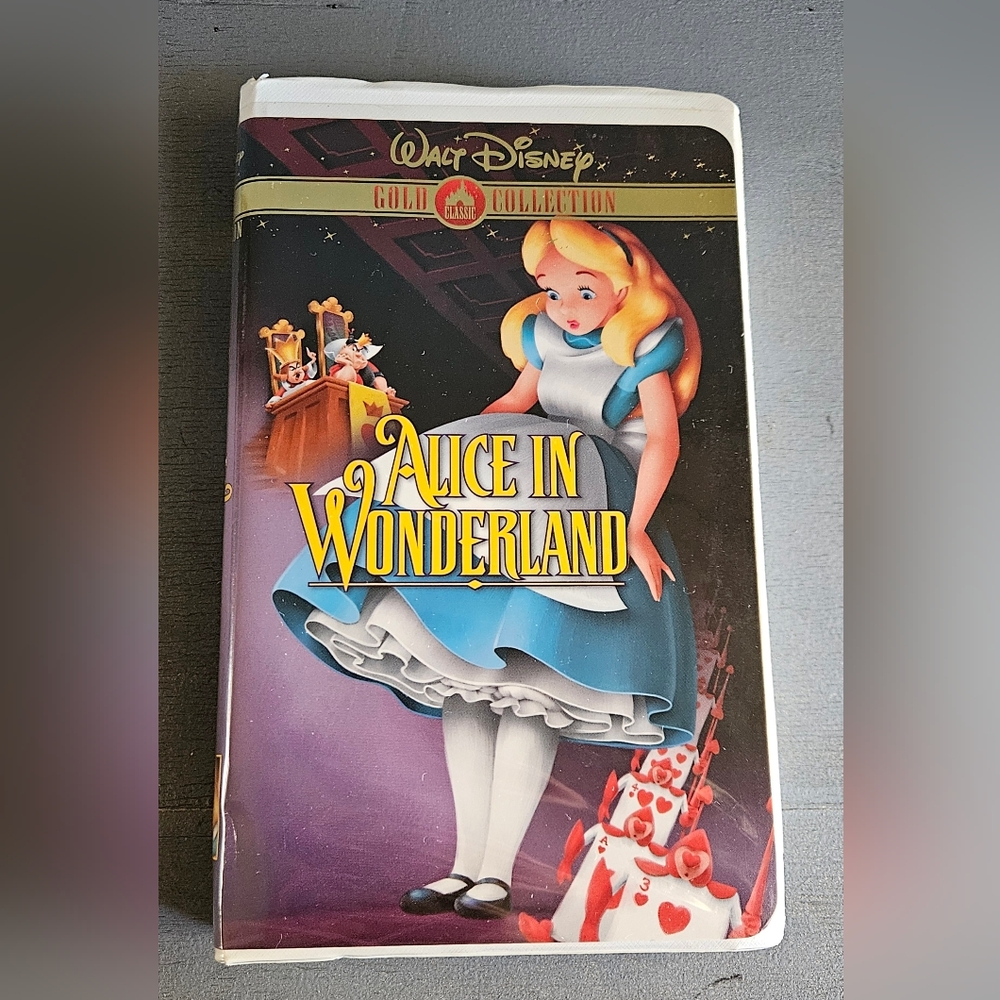 Alice In Wonderland Movie Disney VHS Gold‎ Classic Collection 19856
